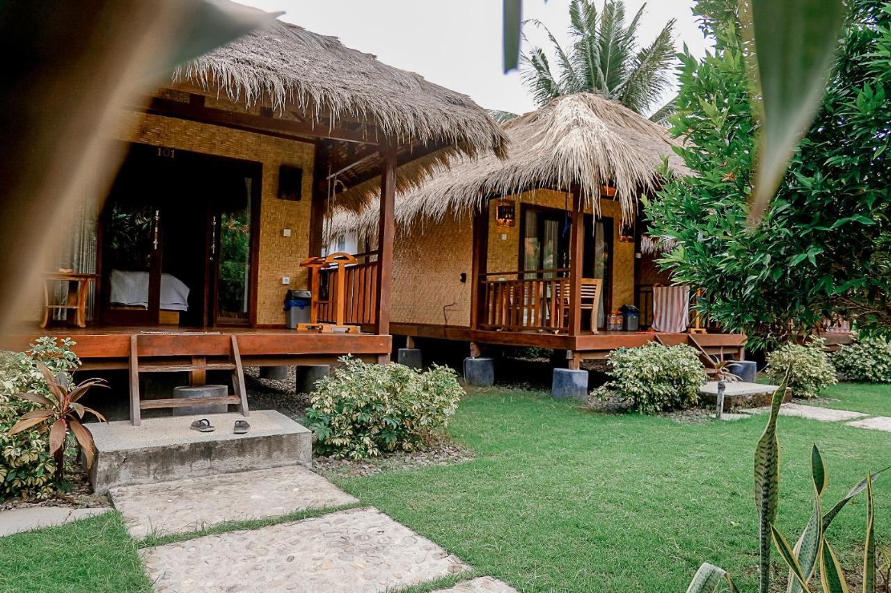 Aldi'S Bungalow Kuta  Buitenkant foto